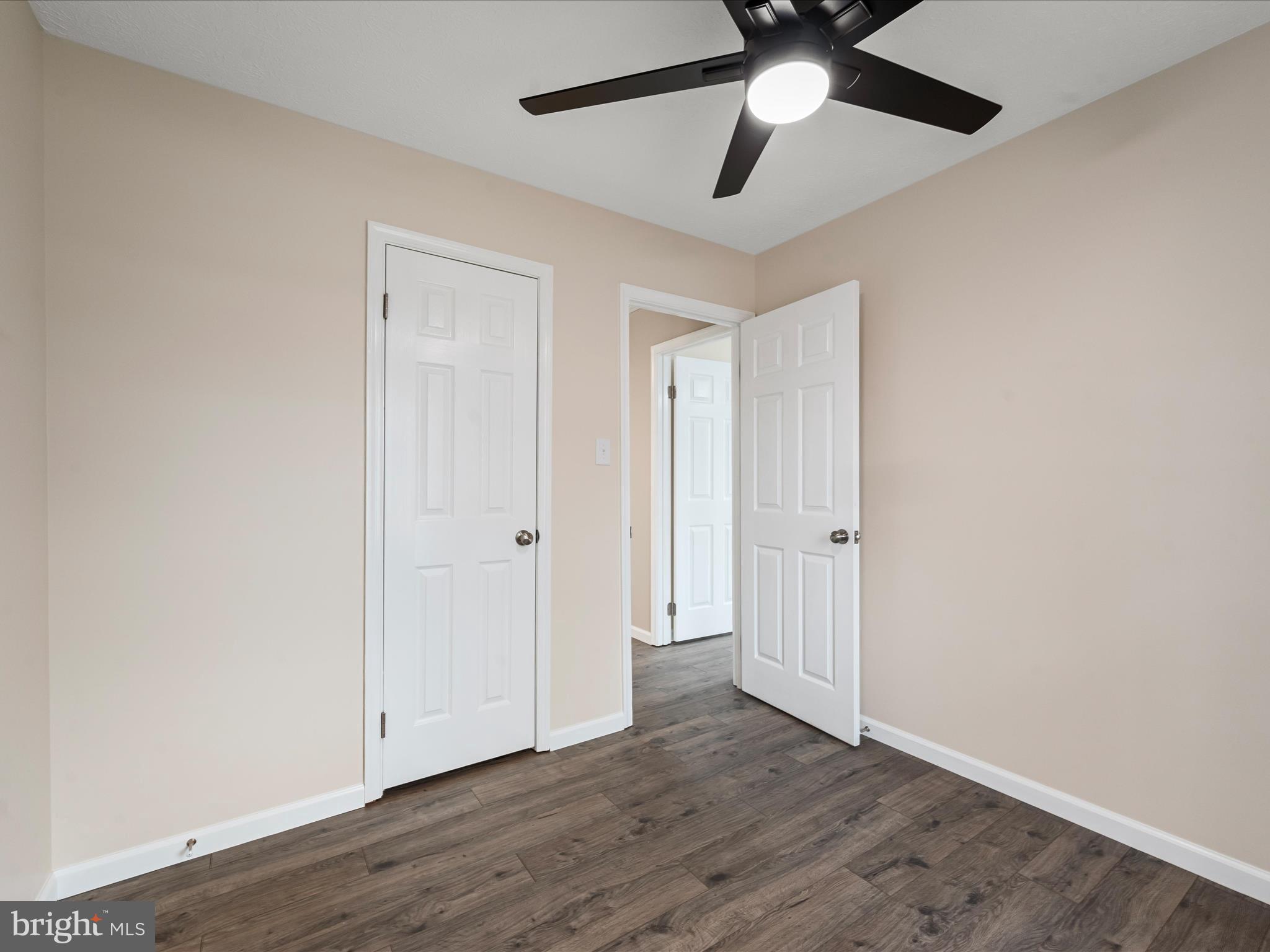 FOREST HILLS - Residential