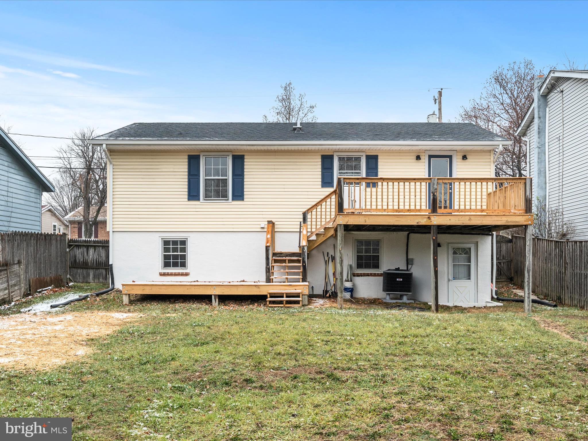 FOREST HILLS - Residential