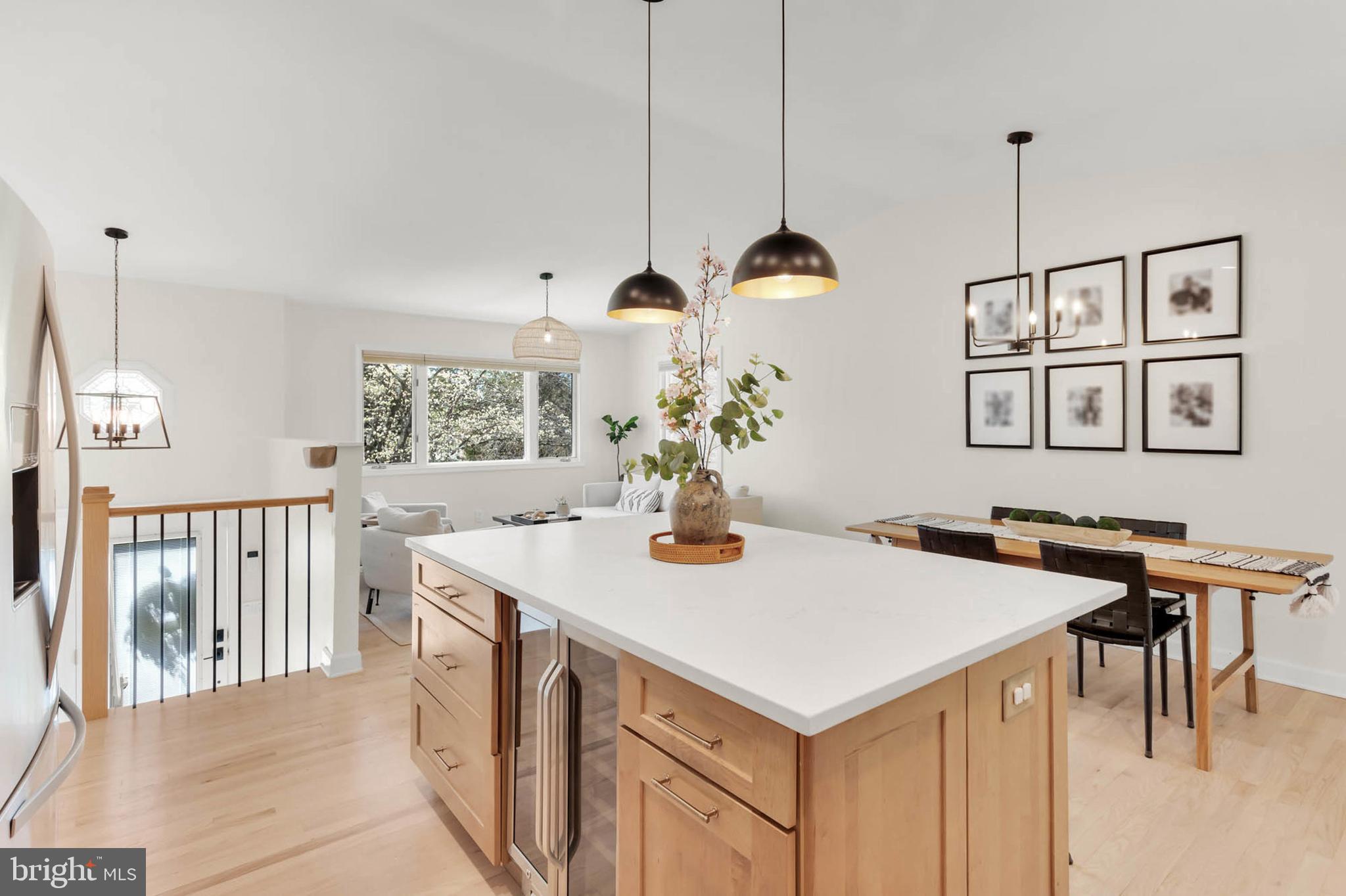 HILLSMERE SHORES - Residential