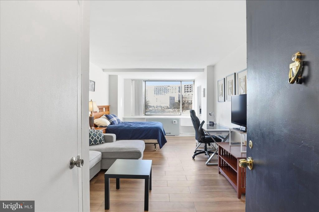 Photo of 1111 Arlington Boulevard #646, ARLINGTON, VA 22209 (MLS # VAAR2068052)