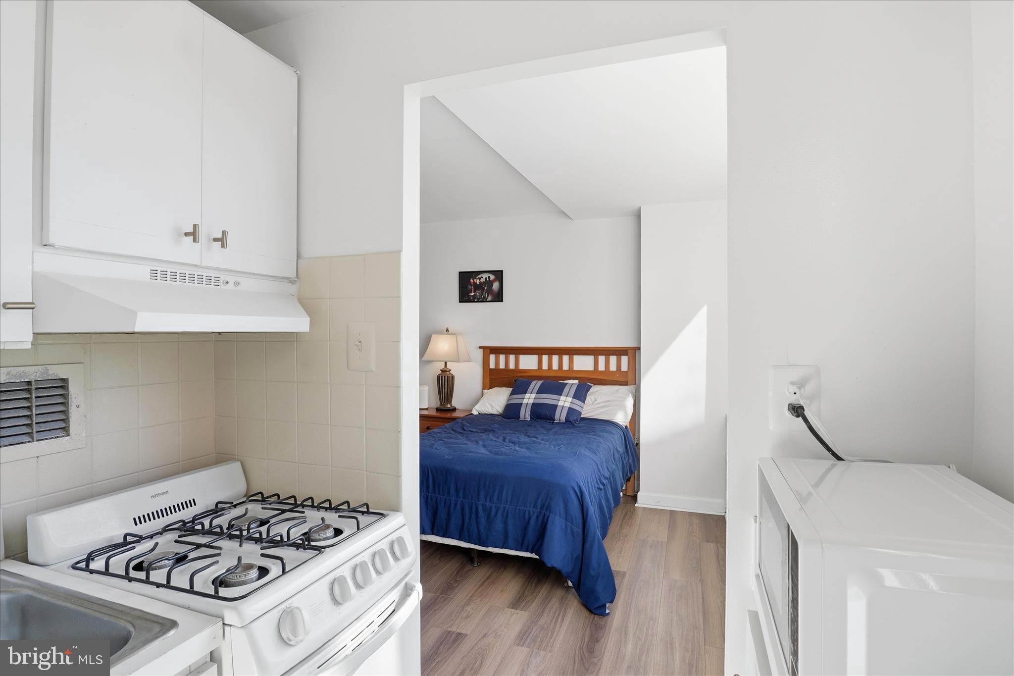 RIVER PLACE - Residential