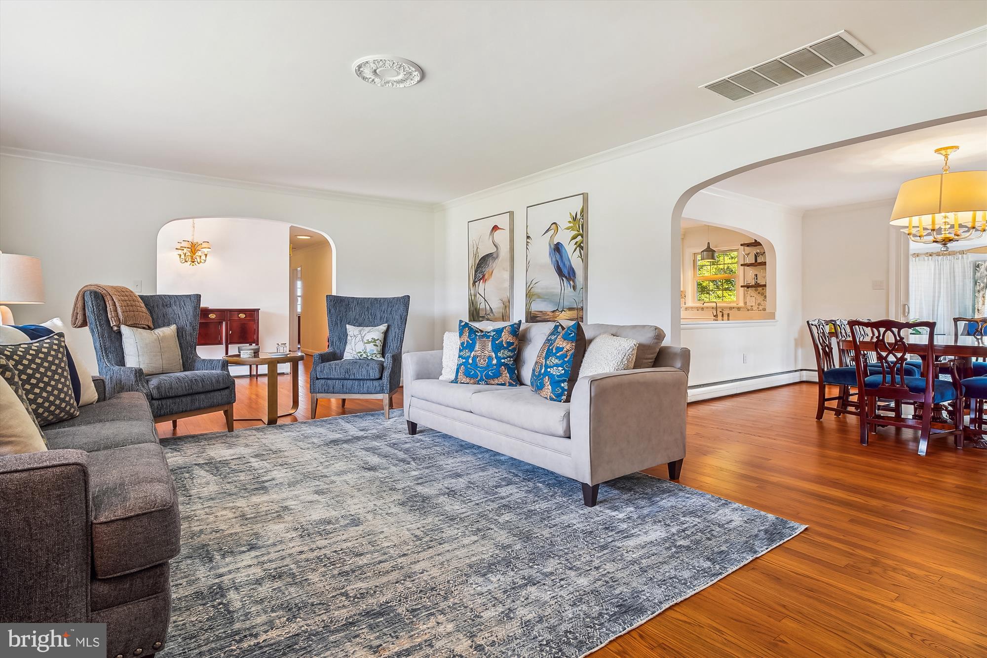 EASTON - Residential Lease