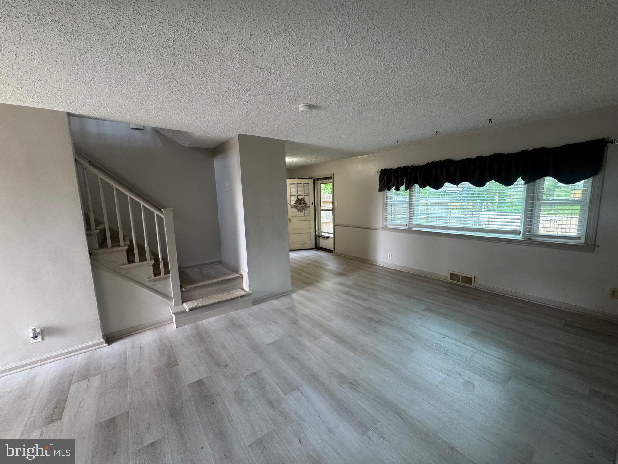 EDGEMOOR GARDENS - Residential Lease