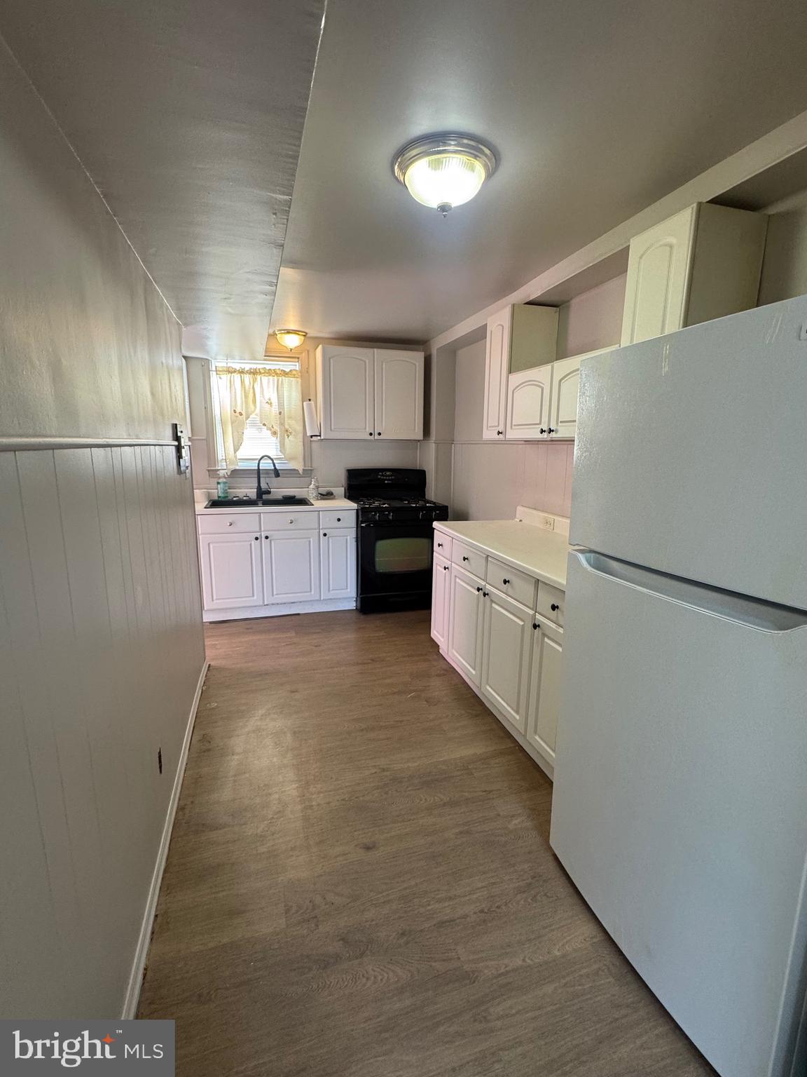 EDGEMOOR GARDENS - Residential Lease