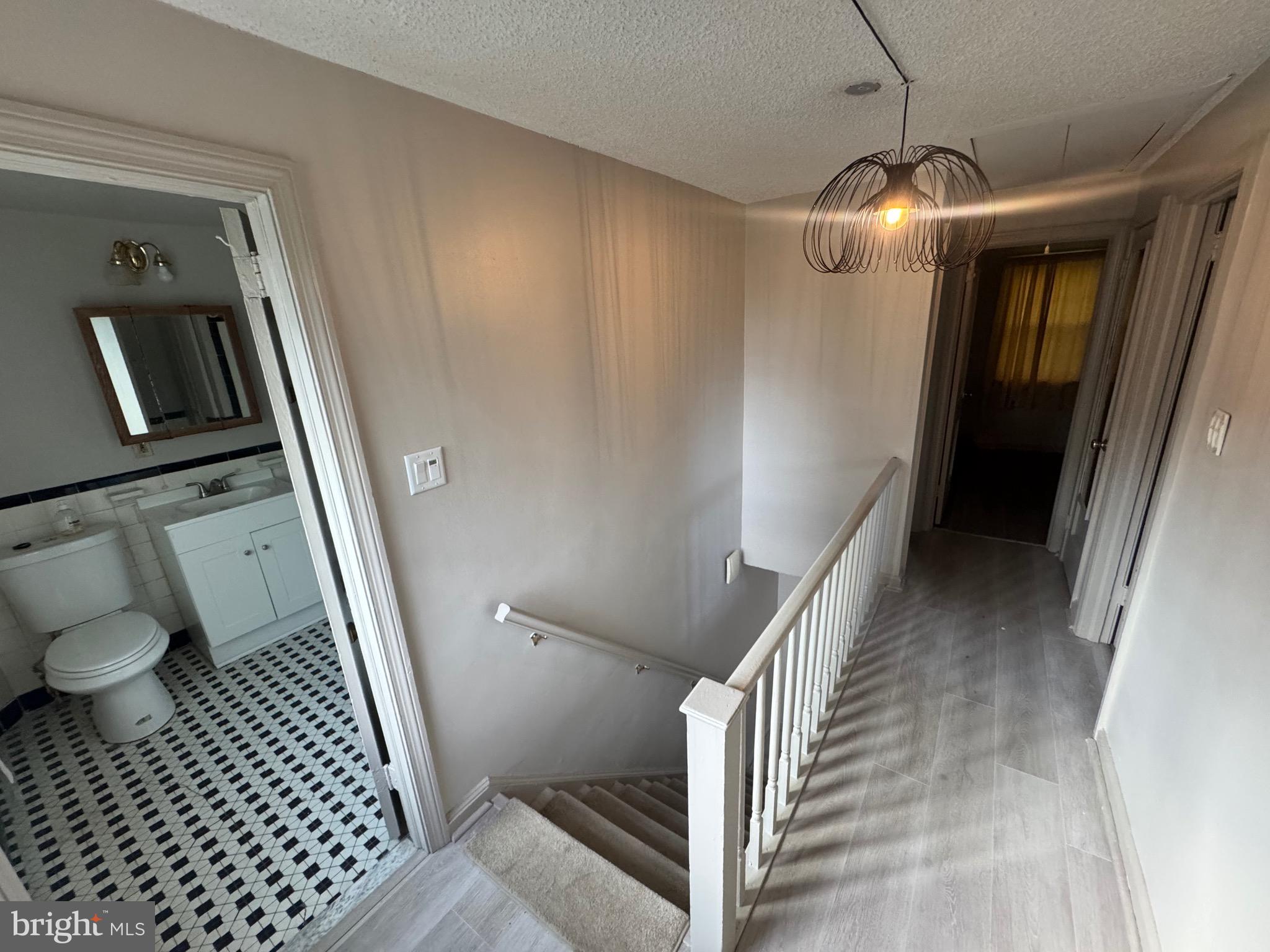 EDGEMOOR GARDENS - Residential Lease