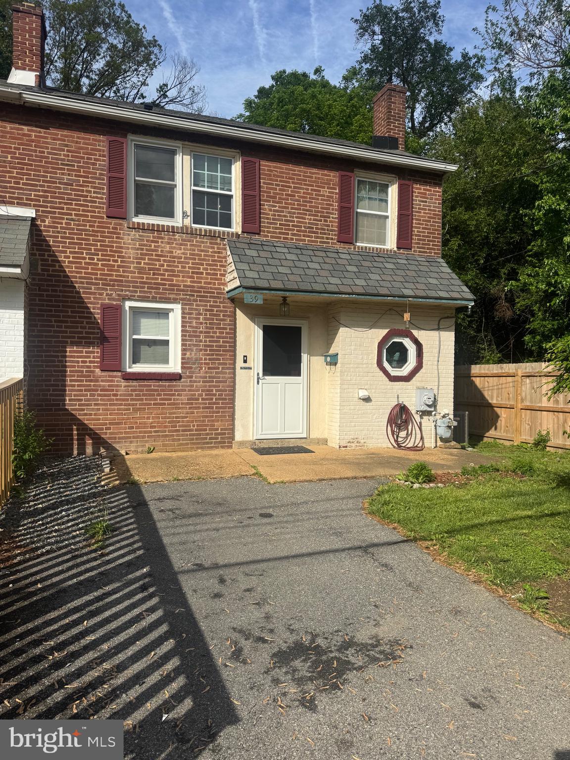 EDGEMOOR GARDENS - Residential Lease