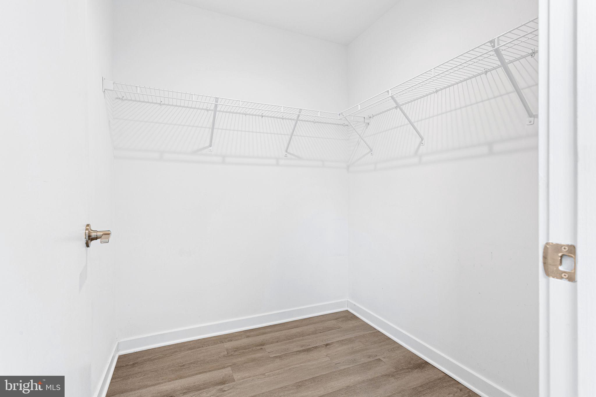 NORTHBANK - Residential