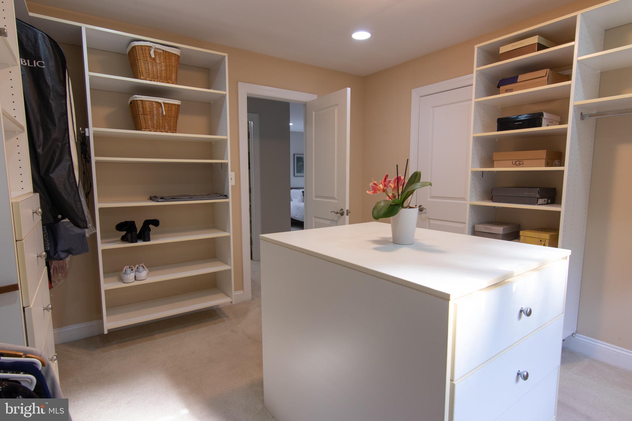 COLUMBIA FOREST - Residential