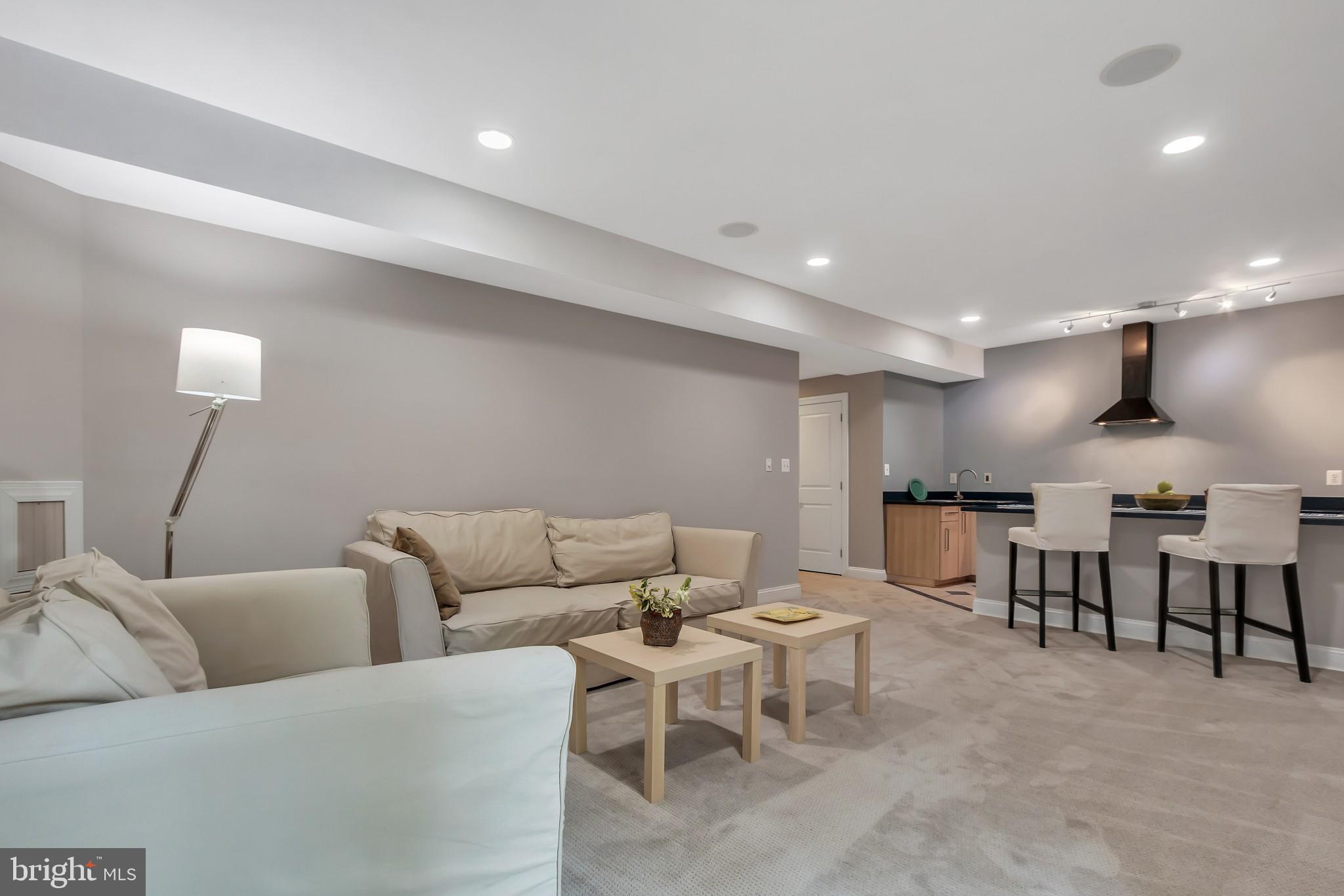 COLUMBIA FOREST - Residential