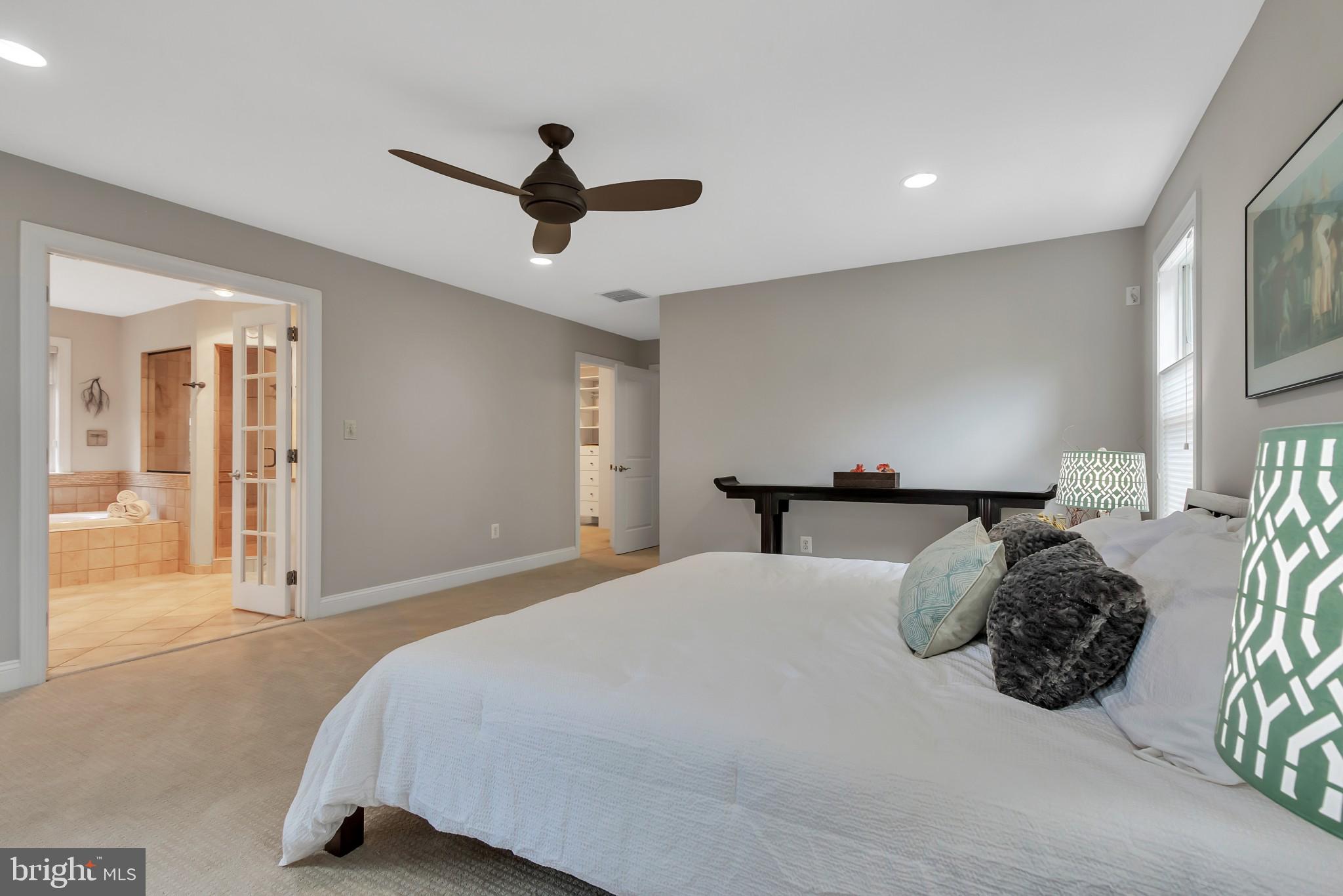 COLUMBIA FOREST - Residential