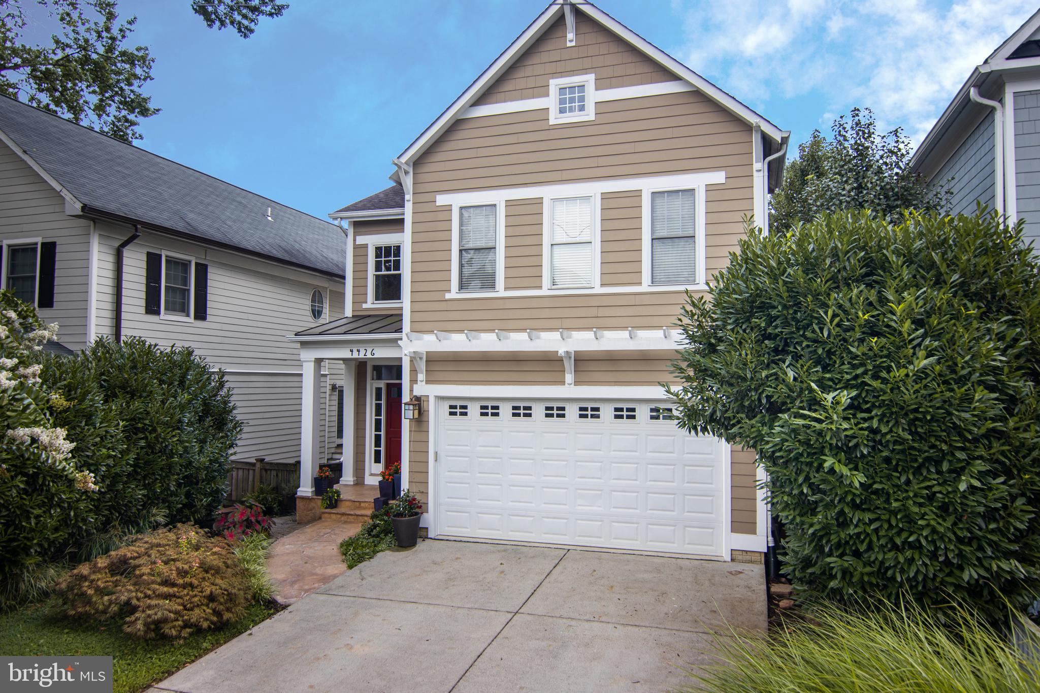 COLUMBIA FOREST - Residential