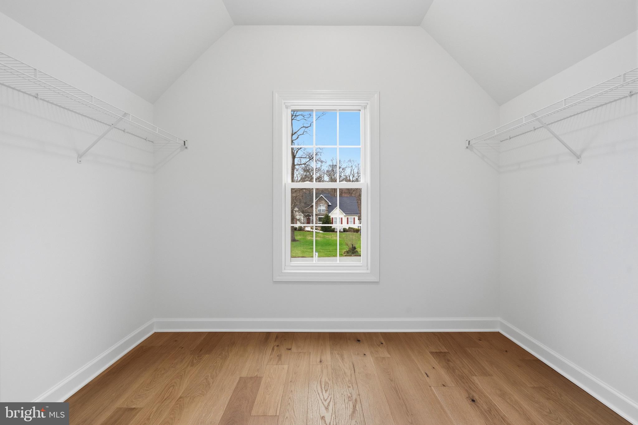 BROAD RUN FARMS - Residential