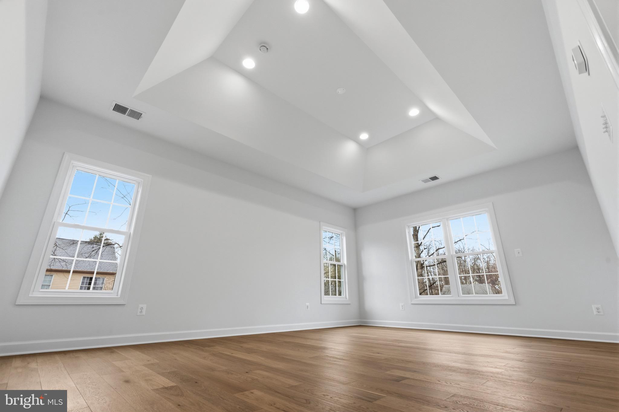 BROAD RUN FARMS - Residential