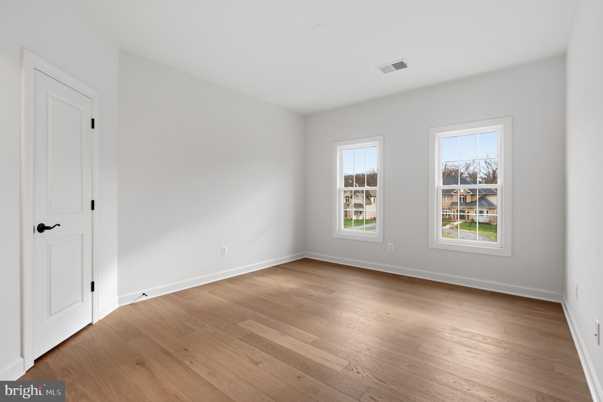 BROAD RUN FARMS - Residential