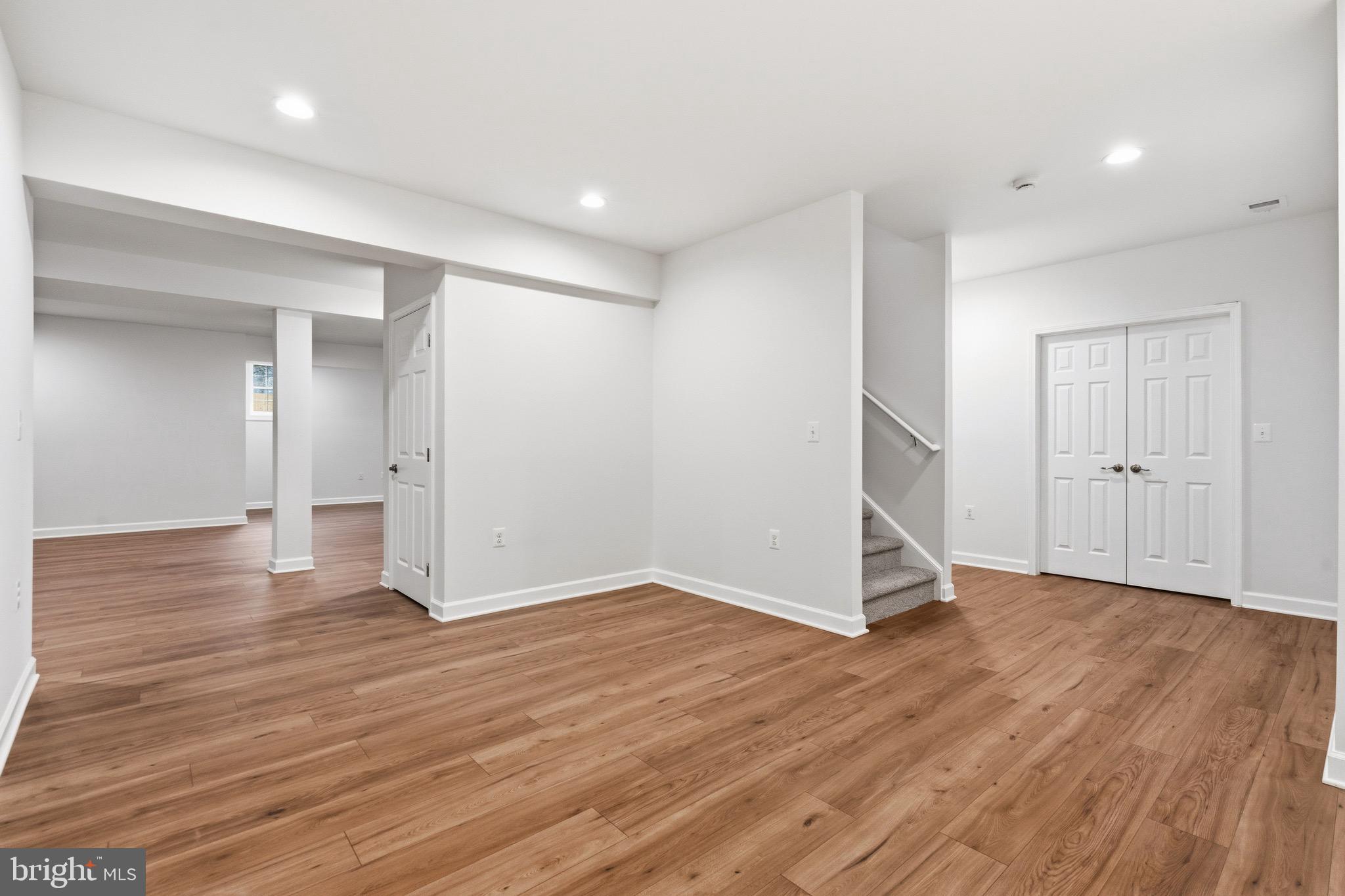 BROAD RUN FARMS - Residential