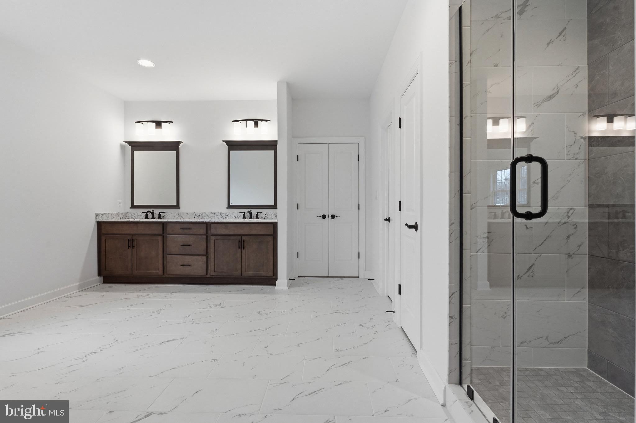 BROAD RUN FARMS - Residential