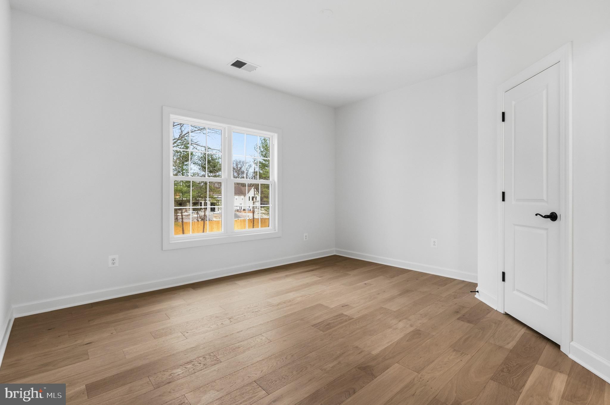 BROAD RUN FARMS - Residential