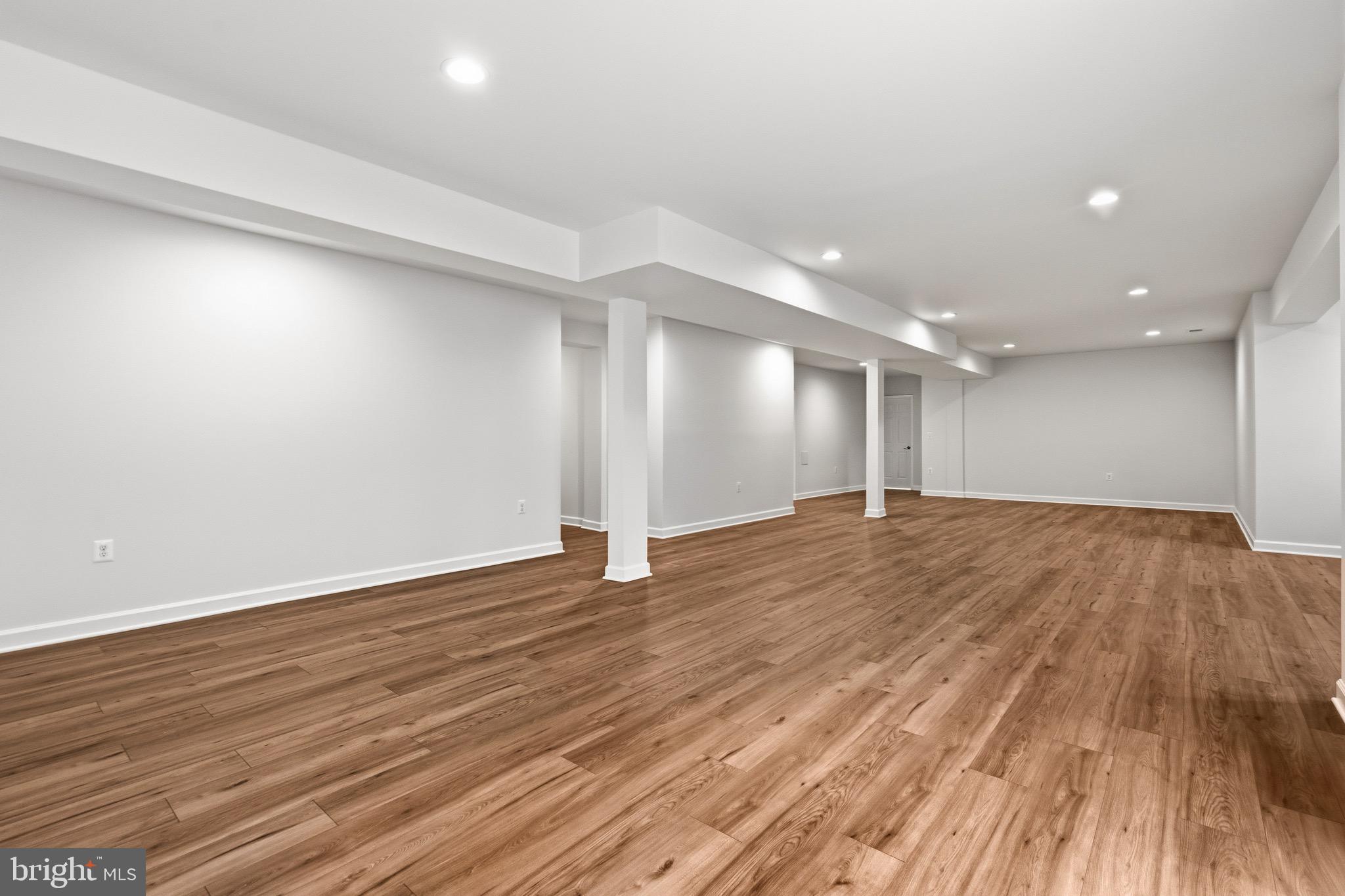 BROAD RUN FARMS - Residential