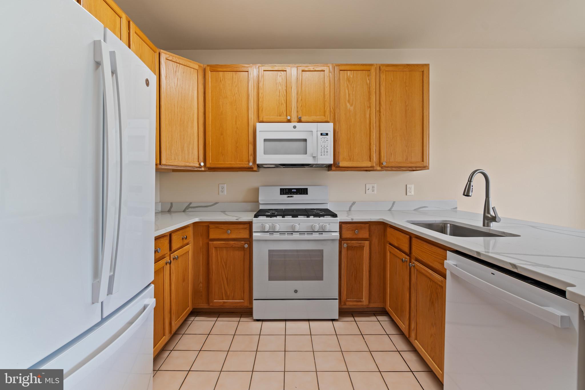 SCOTT'S CROSSING CONDO - Residential Lease