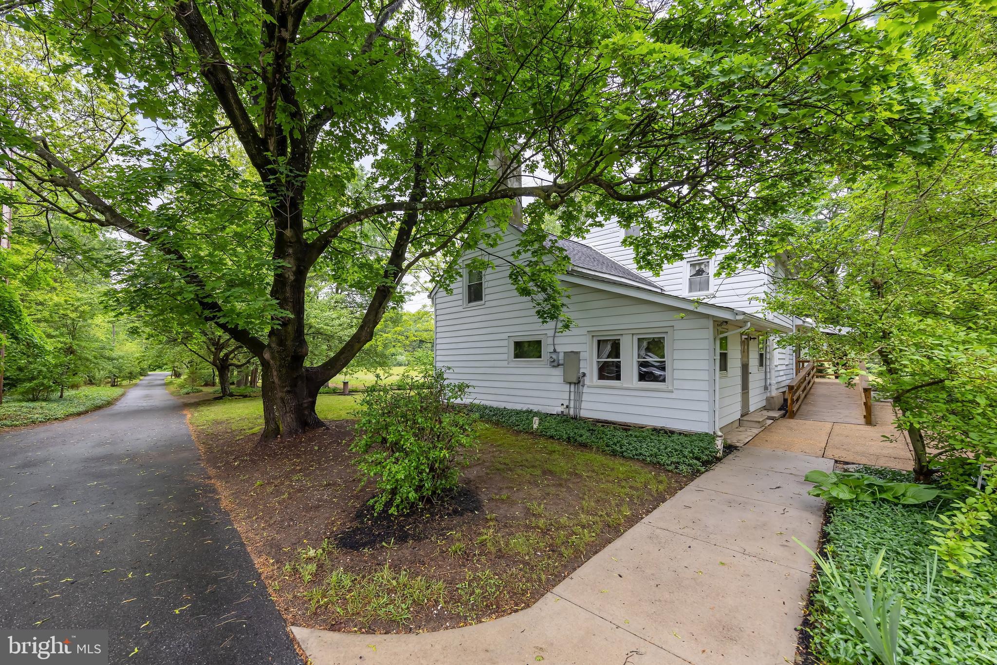 77 ALLOWAY FRIESBURG ROAD