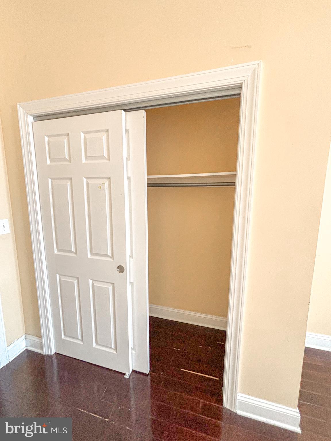 POINT BREEZE - Residential Lease