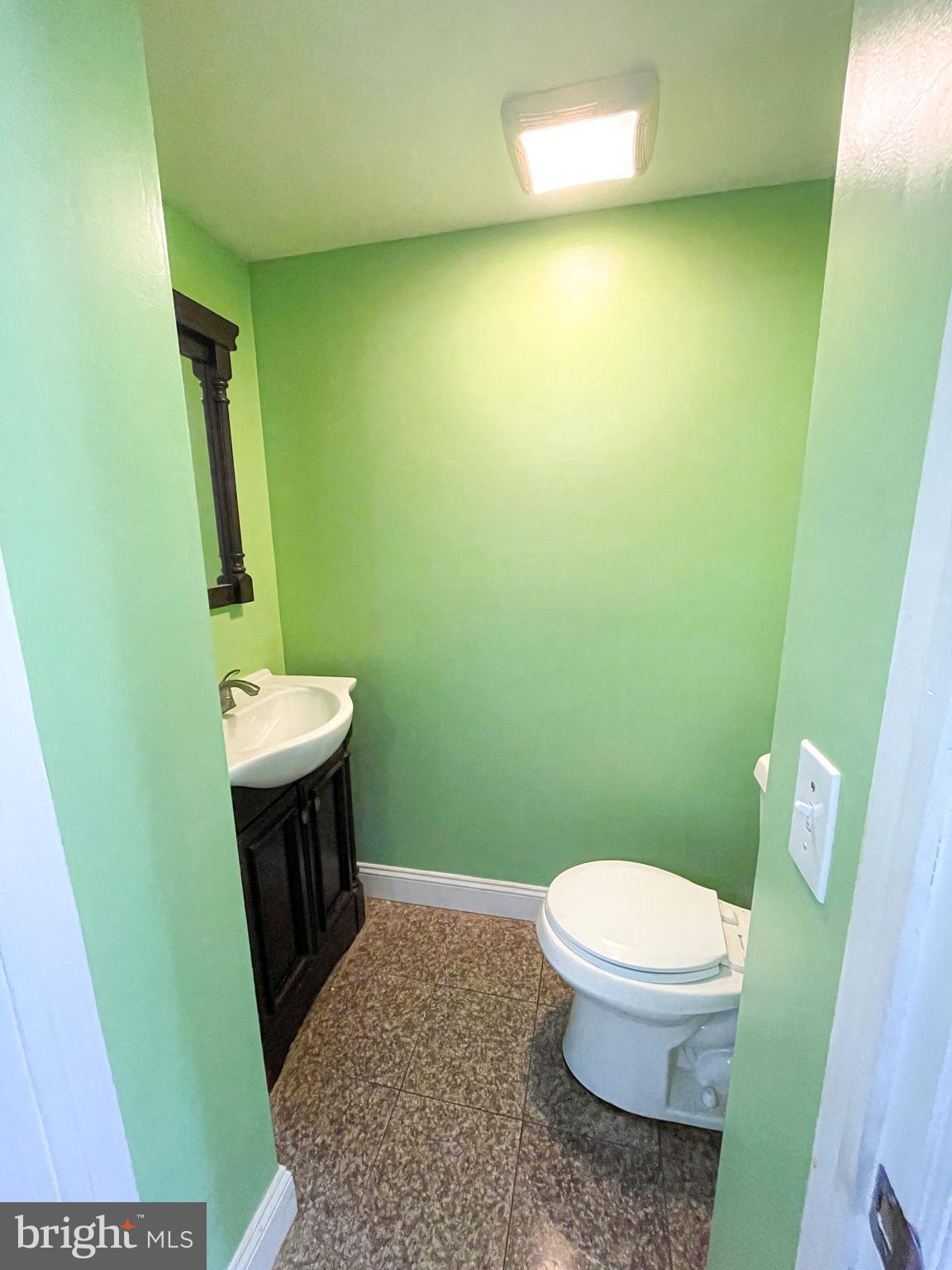 POINT BREEZE - Residential Lease