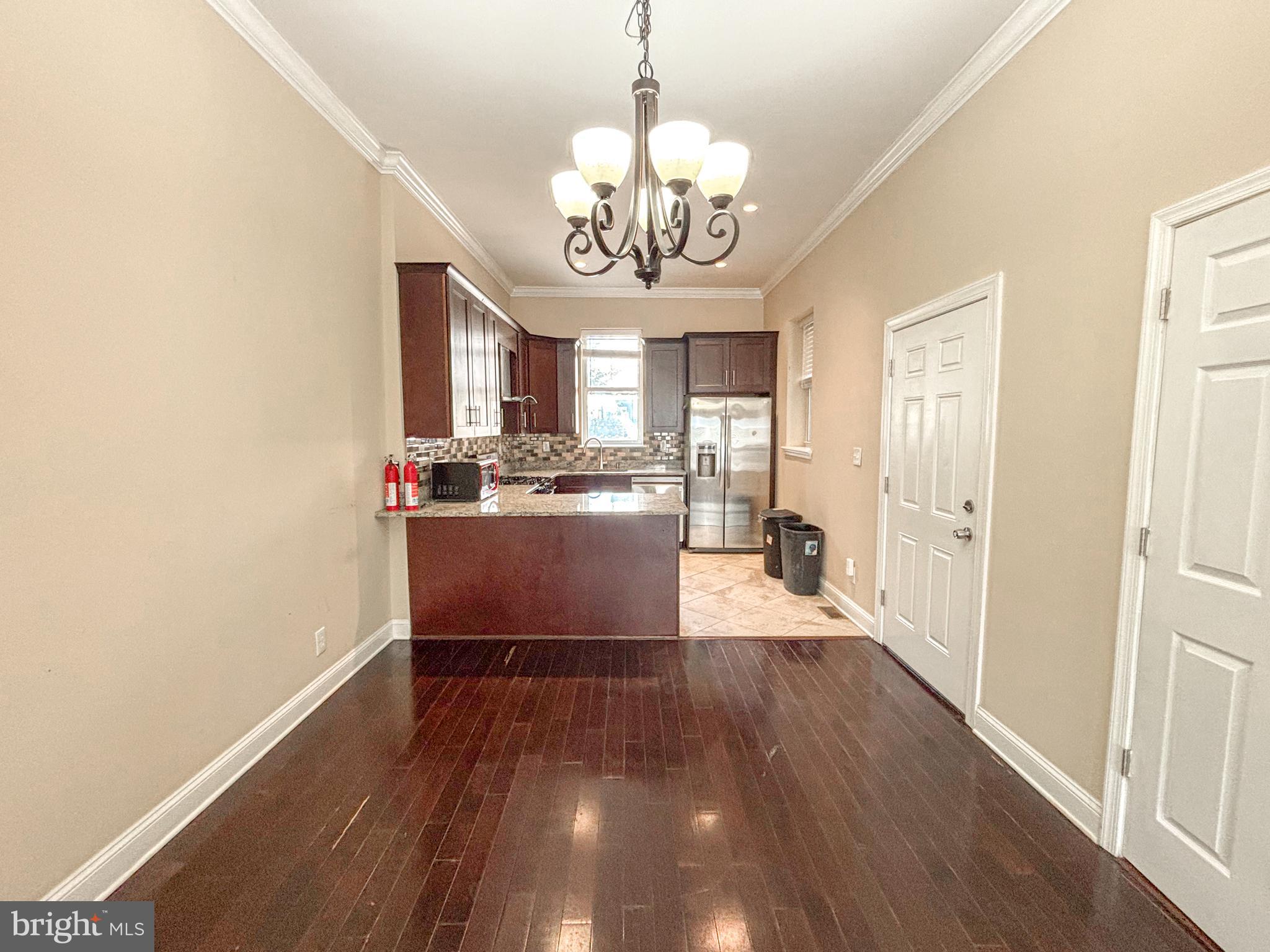 POINT BREEZE - Residential Lease