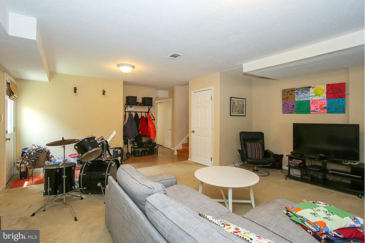 TAKOMA PARK - Residential Lease