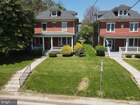 Homes For Sale - 71 W Frederick Street<br/> Lancaster County, MILLERSVILLE, PA 17551