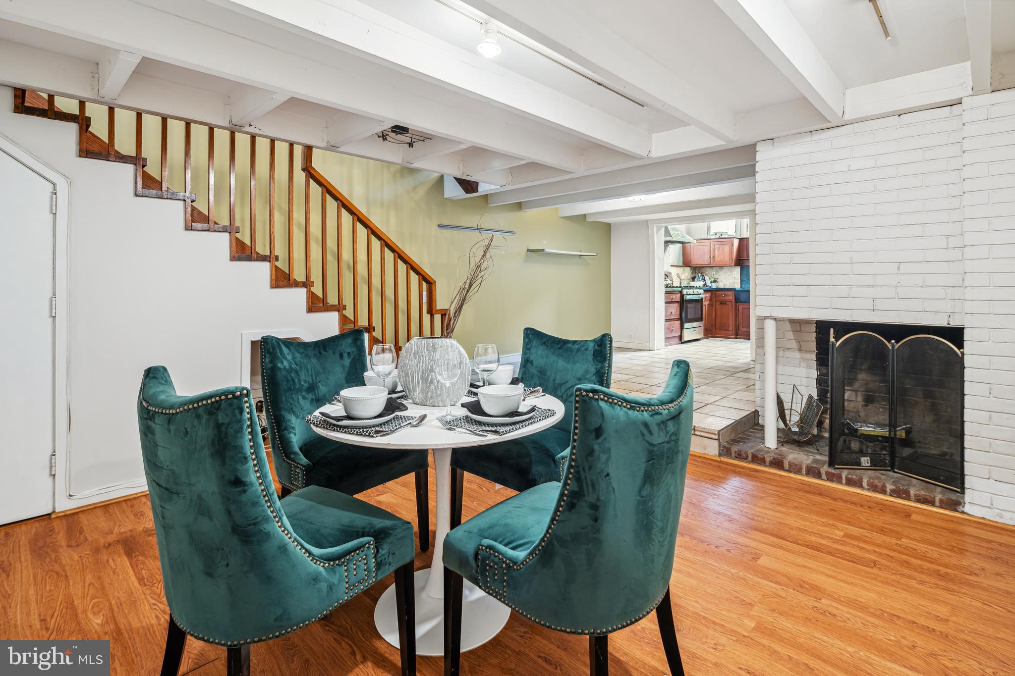 SOCIETY HILL - Residential