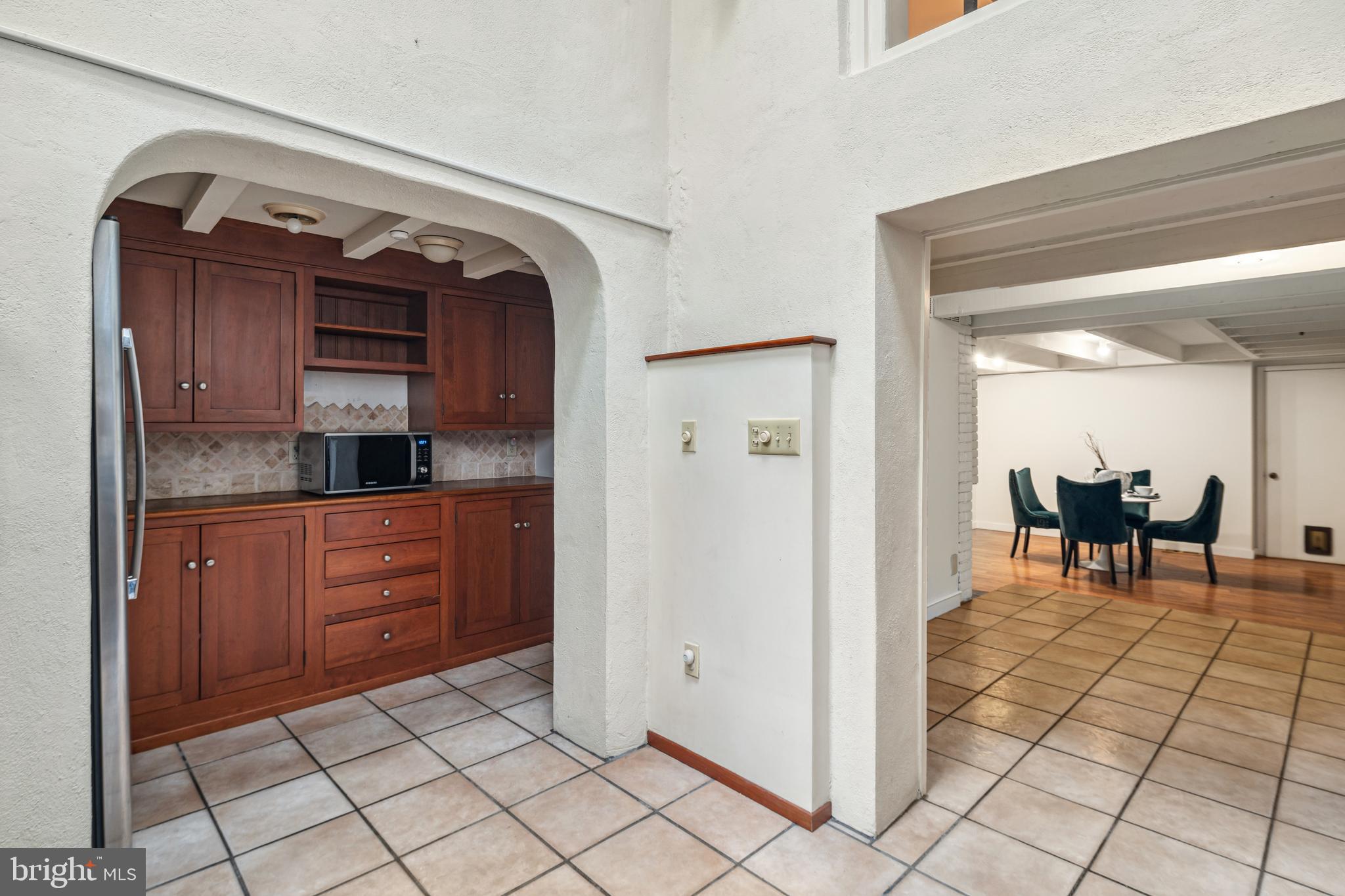 SOCIETY HILL - Residential