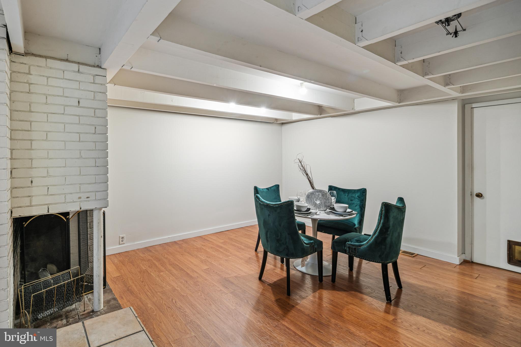 SOCIETY HILL - Residential