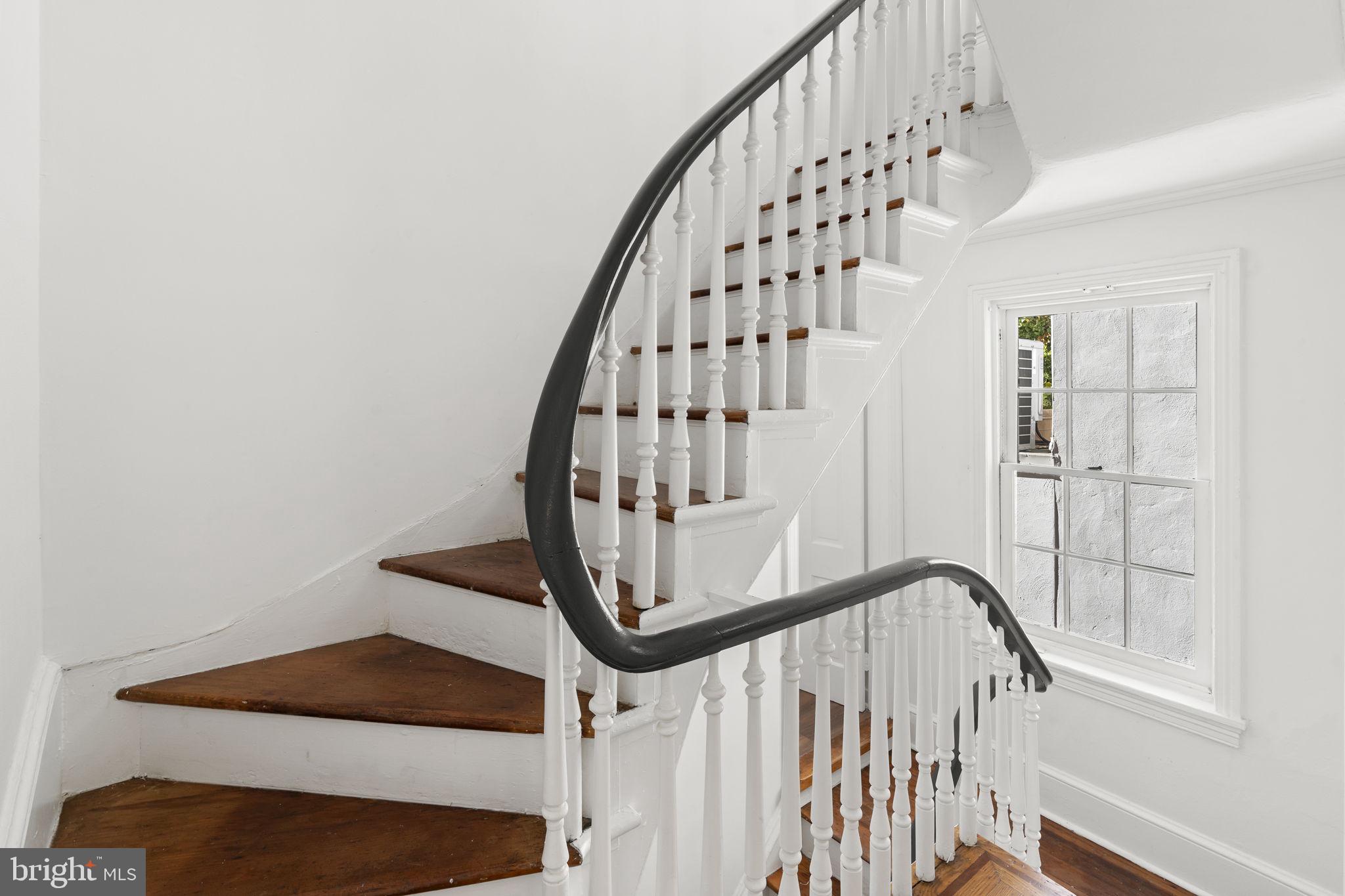 SOCIETY HILL - Residential