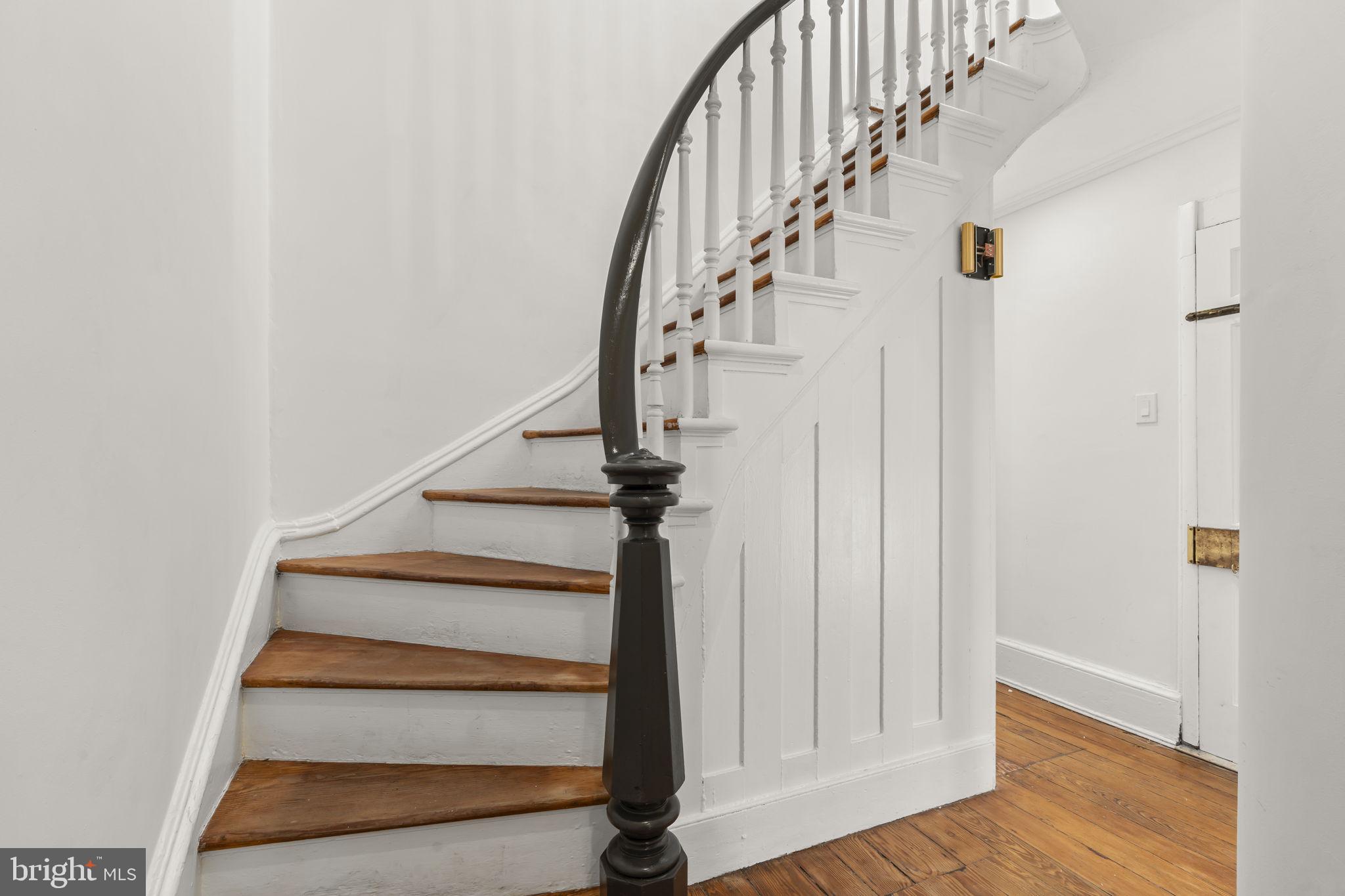 SOCIETY HILL - Residential