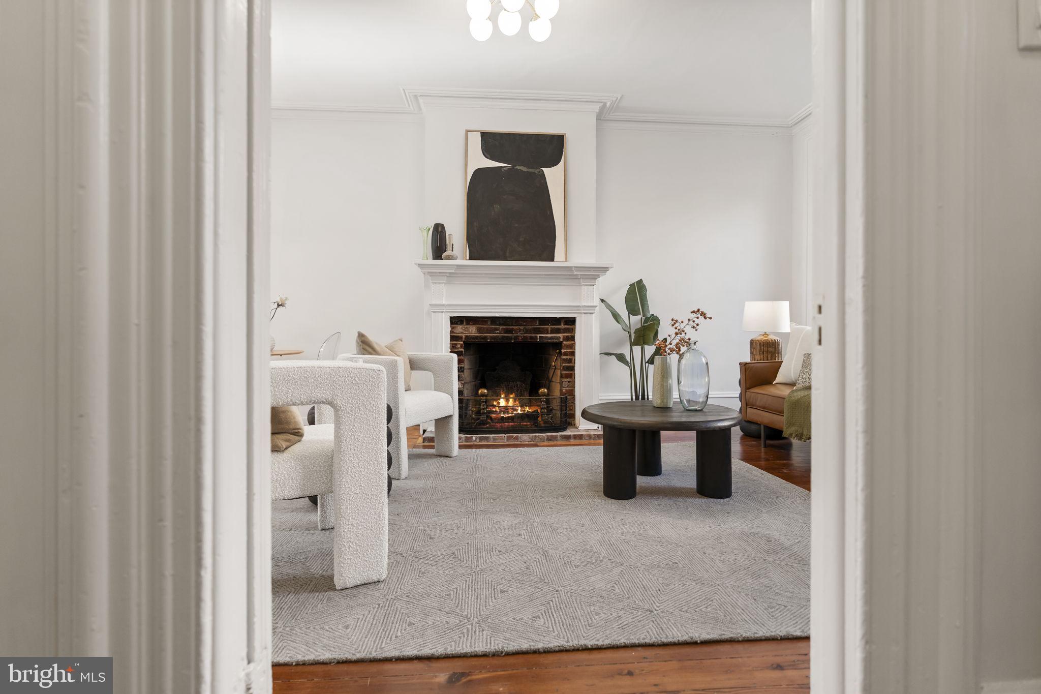 SOCIETY HILL - Residential