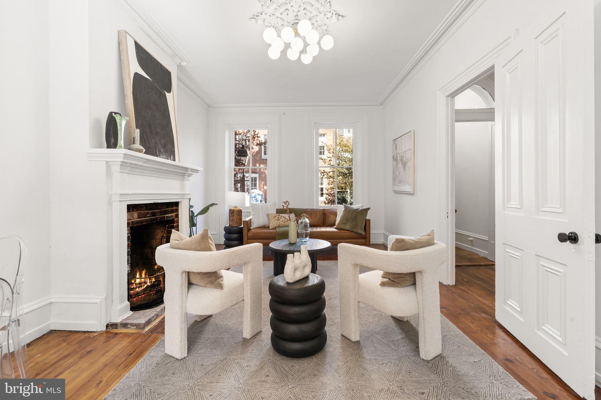 SOCIETY HILL - Residential