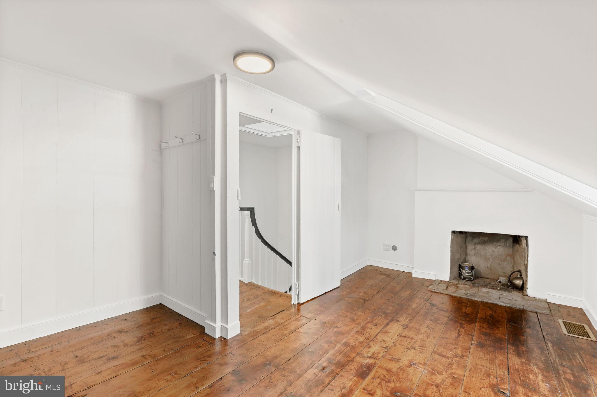 SOCIETY HILL - Residential