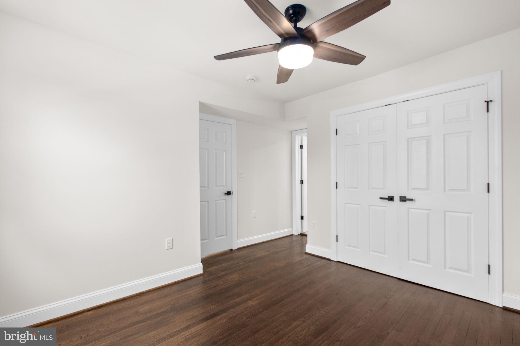 DOWNTOWN FREDERICKSBURG - Residential