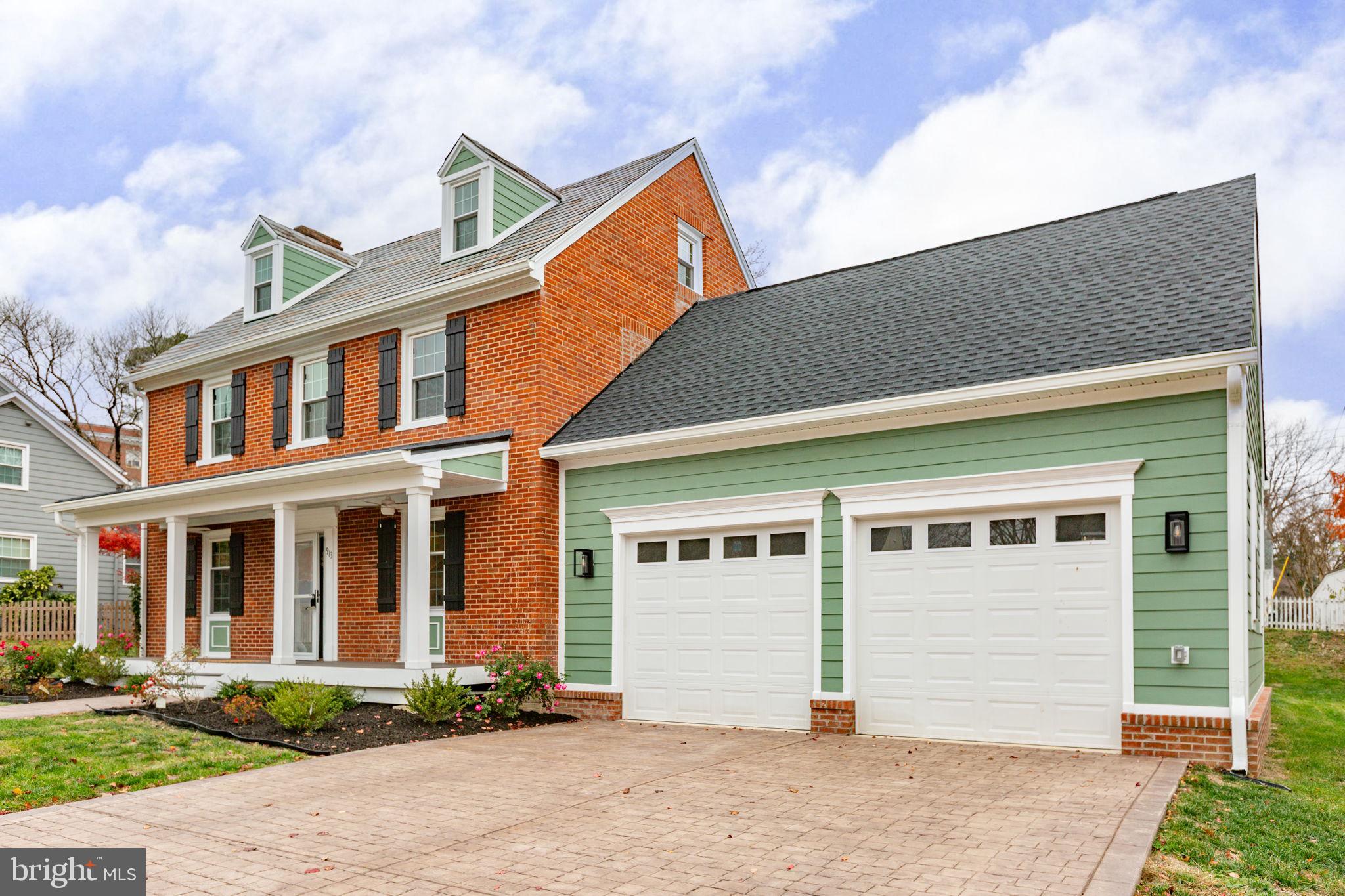 DOWNTOWN FREDERICKSBURG - Residential