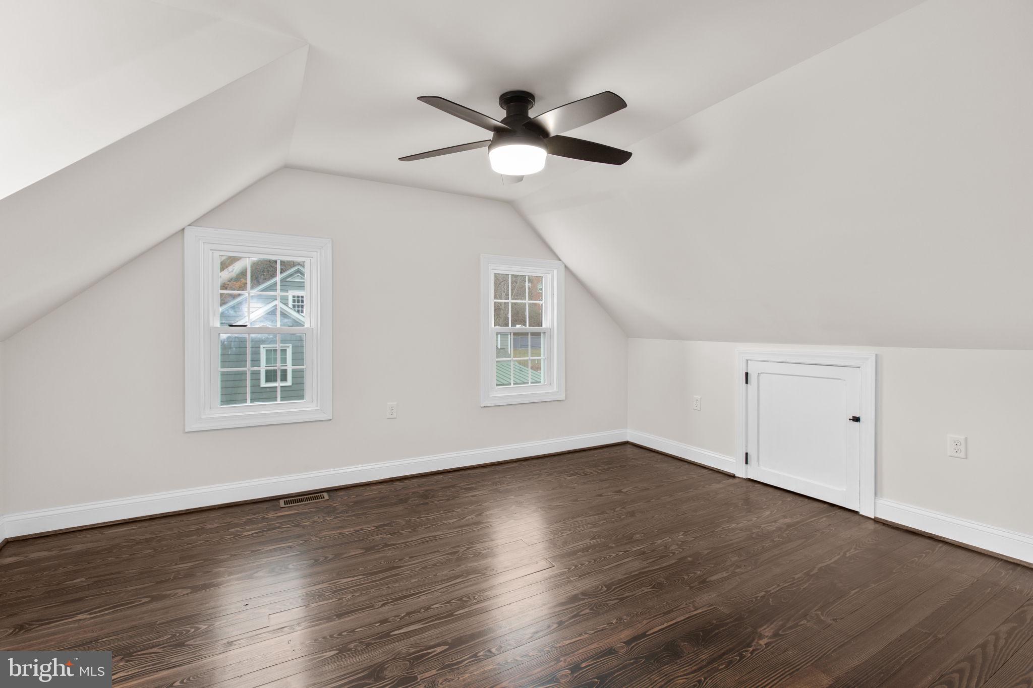 DOWNTOWN FREDERICKSBURG - Residential