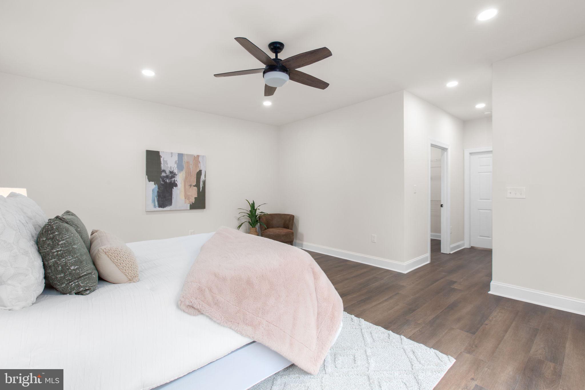 DOWNTOWN FREDERICKSBURG - Residential