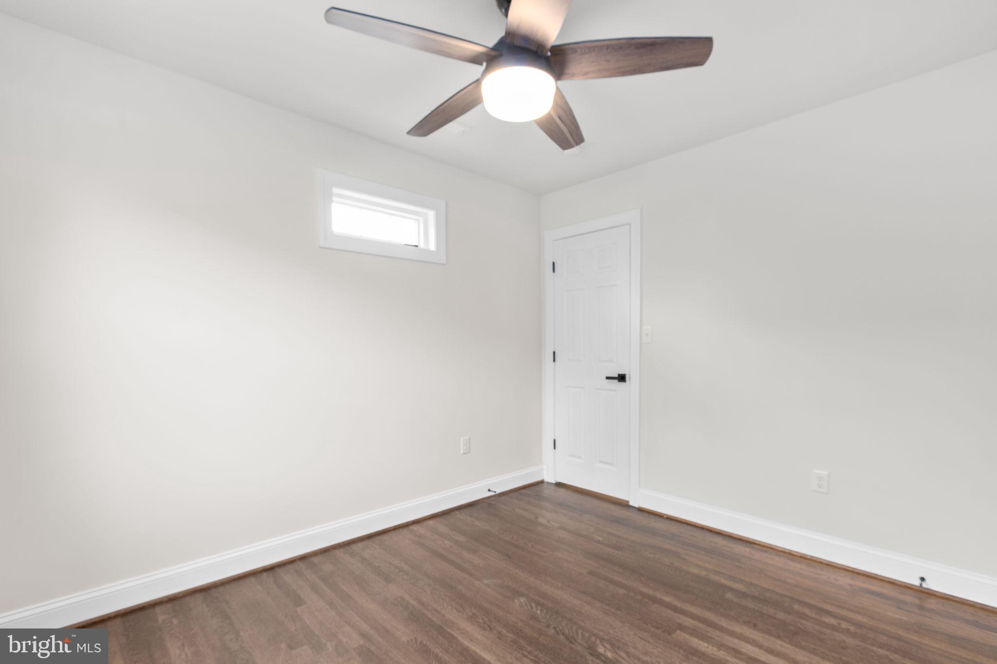 DOWNTOWN FREDERICKSBURG - Residential