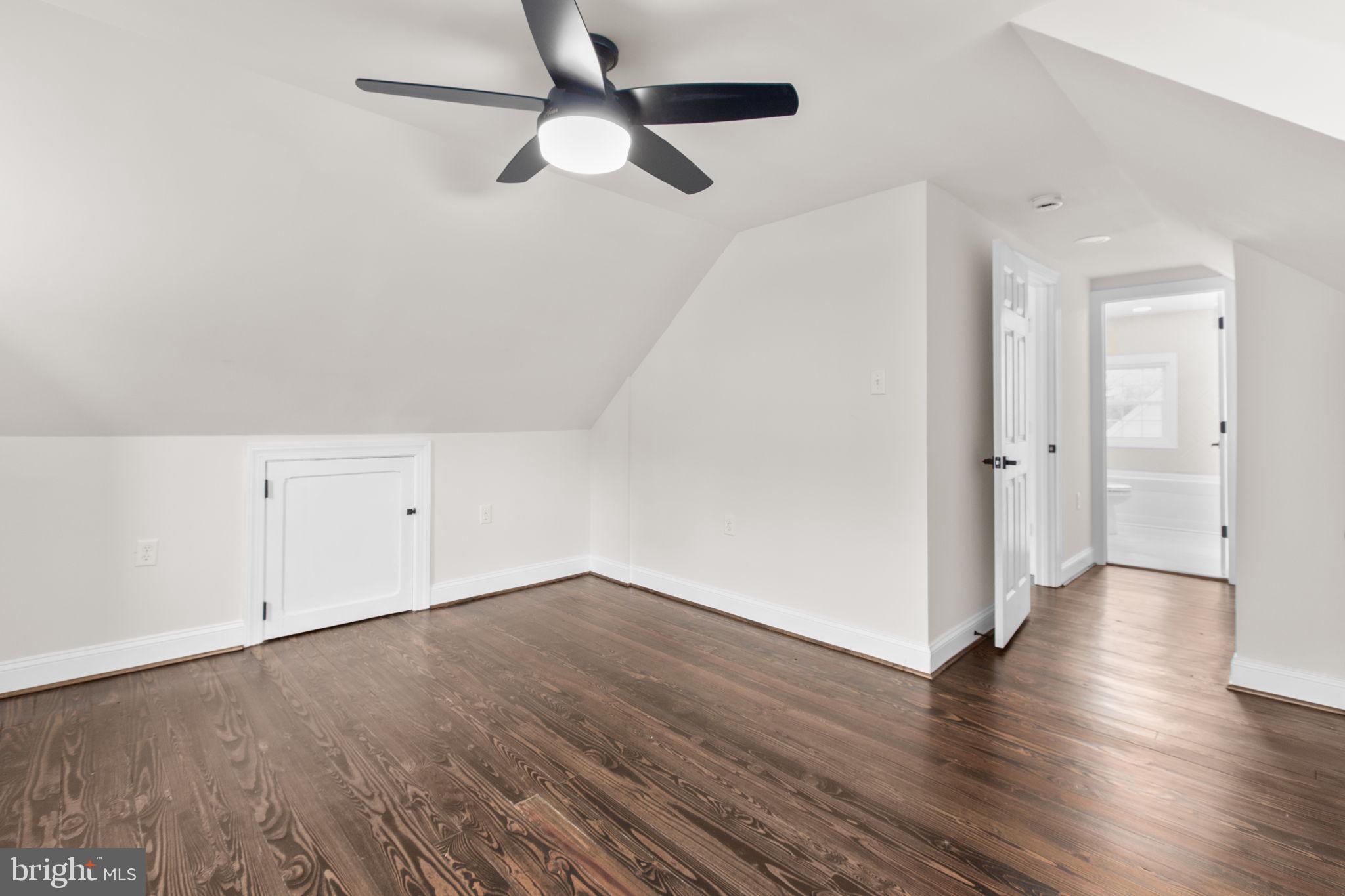 DOWNTOWN FREDERICKSBURG - Residential