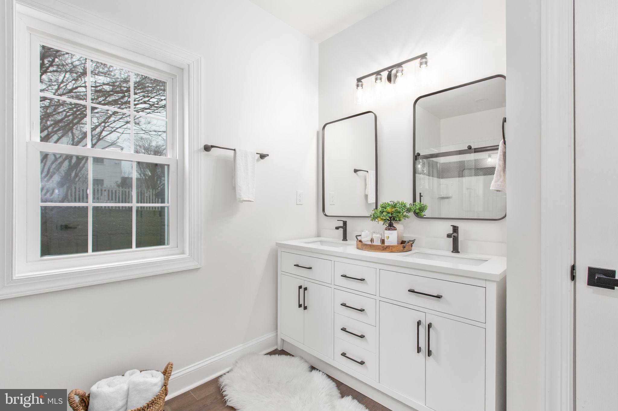 DOWNTOWN FREDERICKSBURG - Residential