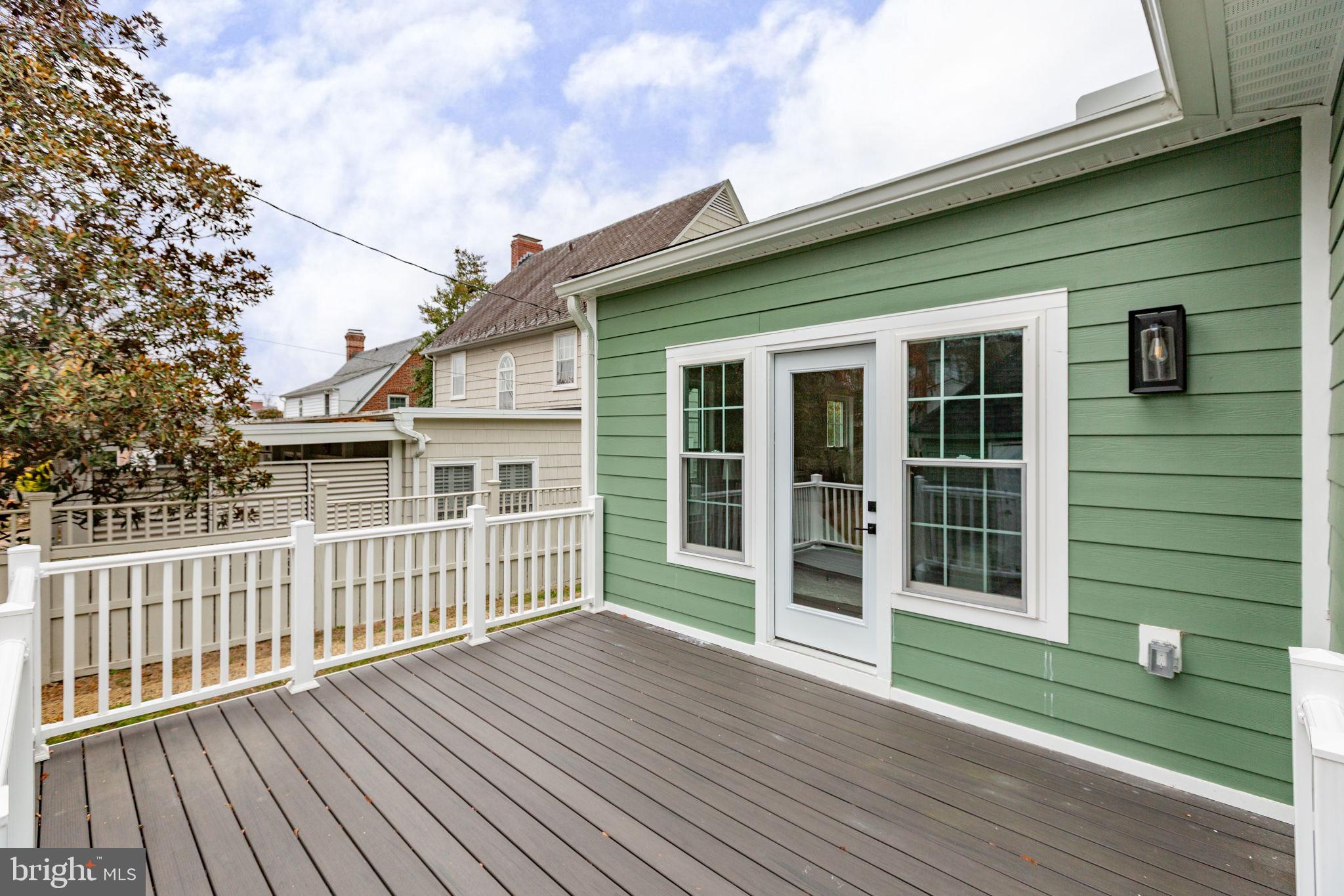 DOWNTOWN FREDERICKSBURG - Residential