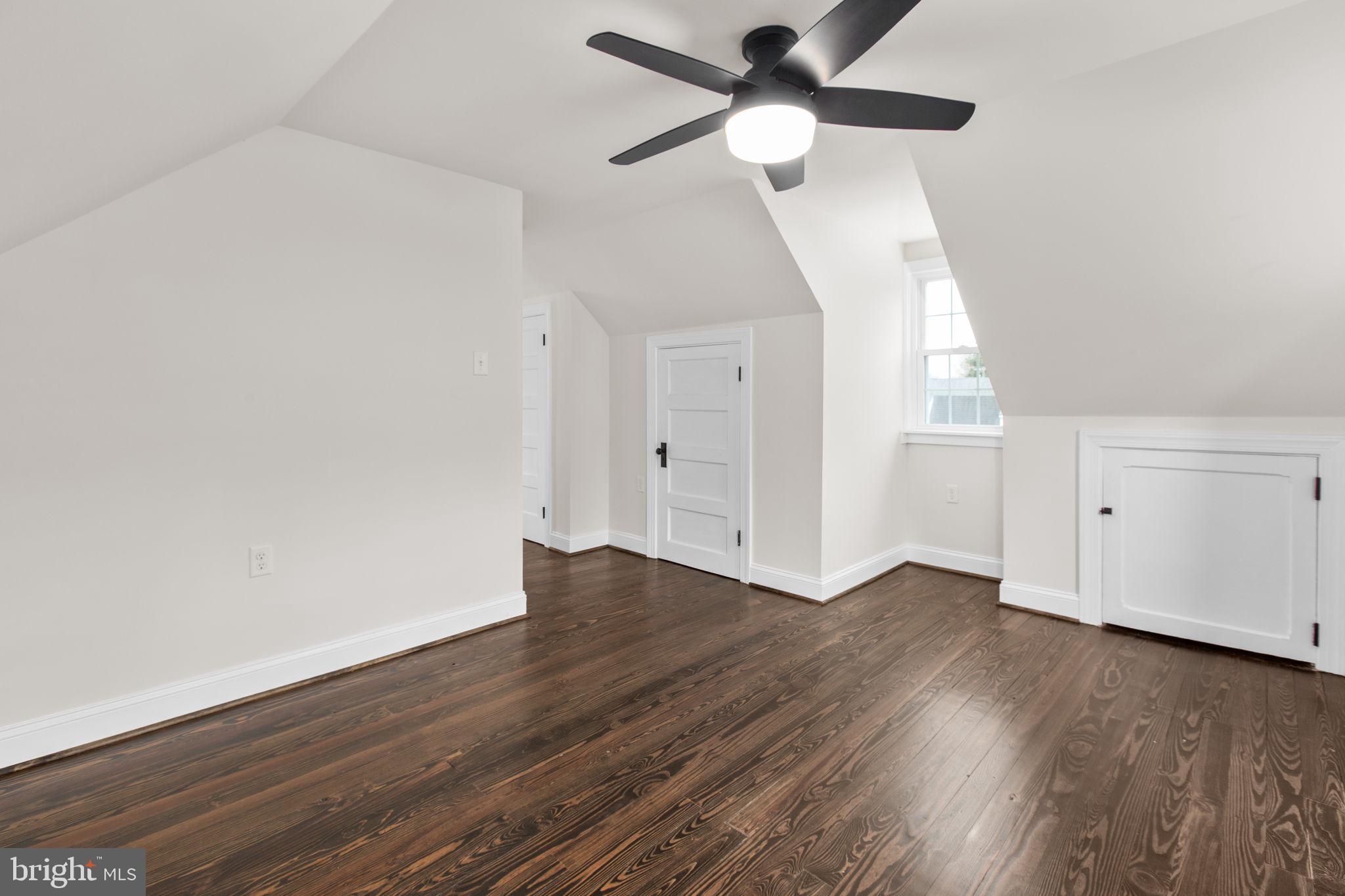 DOWNTOWN FREDERICKSBURG - Residential