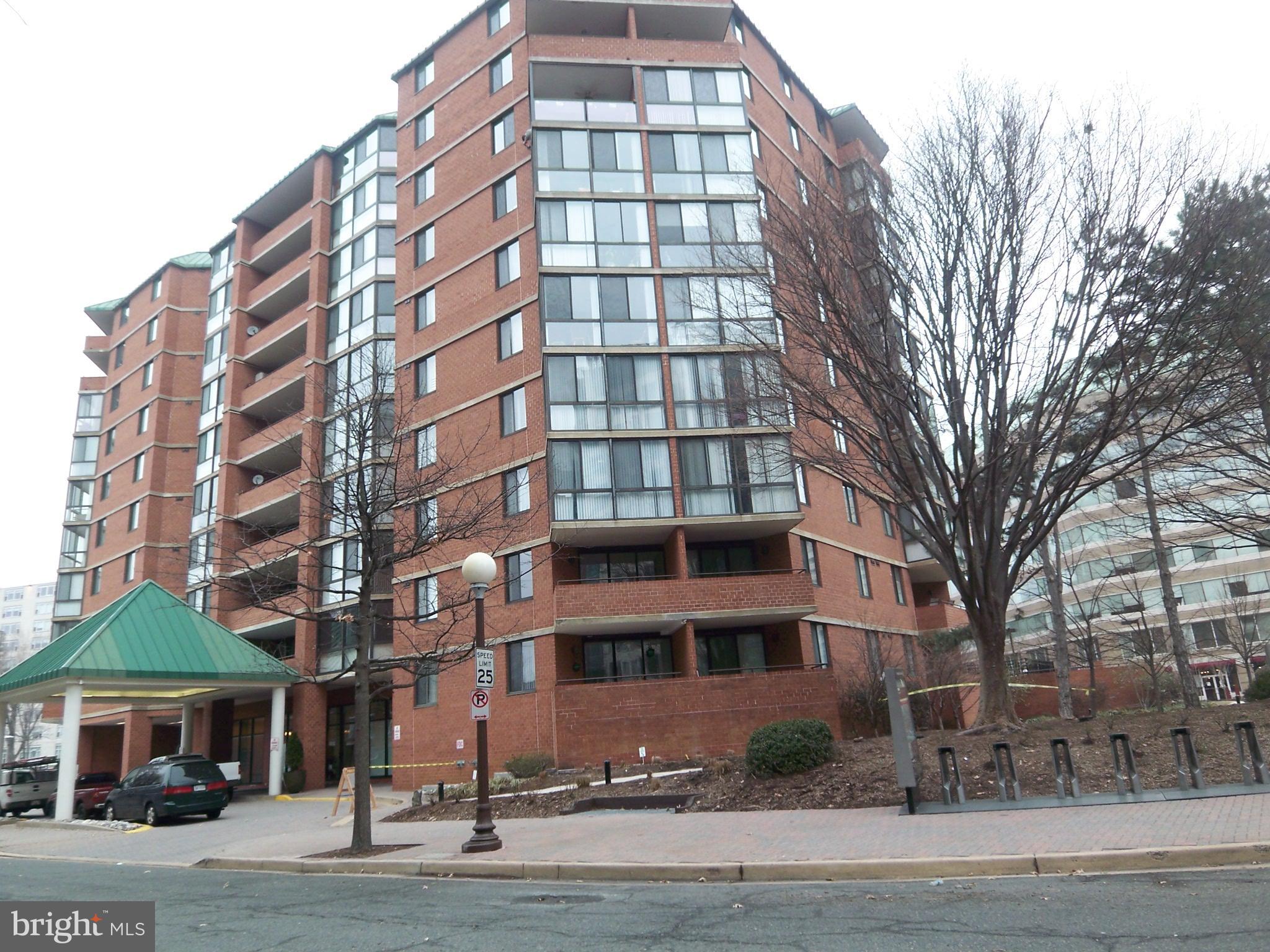 1001 N RANDOLPH STREET 516
