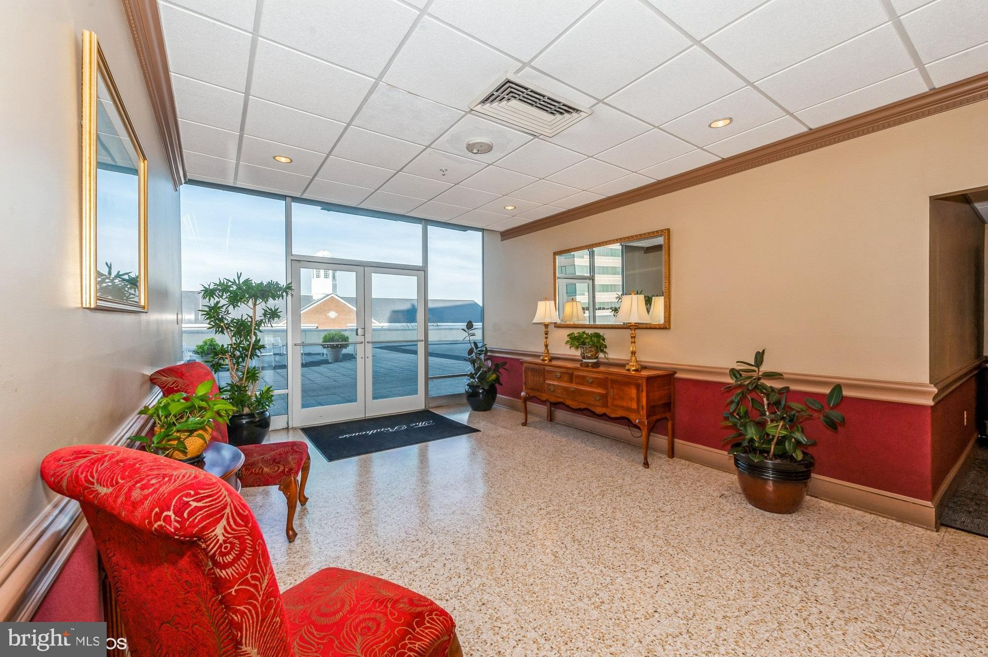 TOWSON - Residential