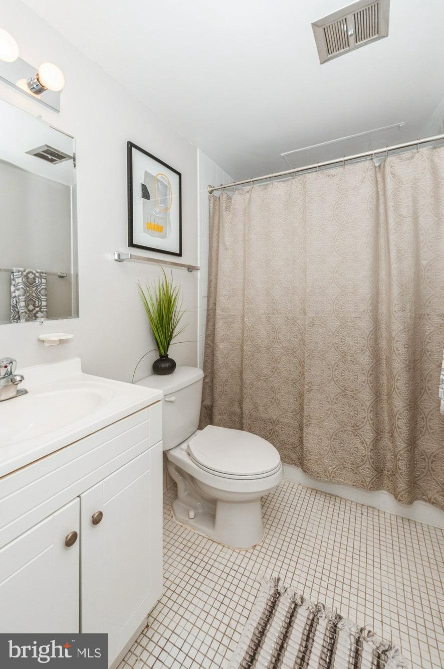 TOWSON - Residential