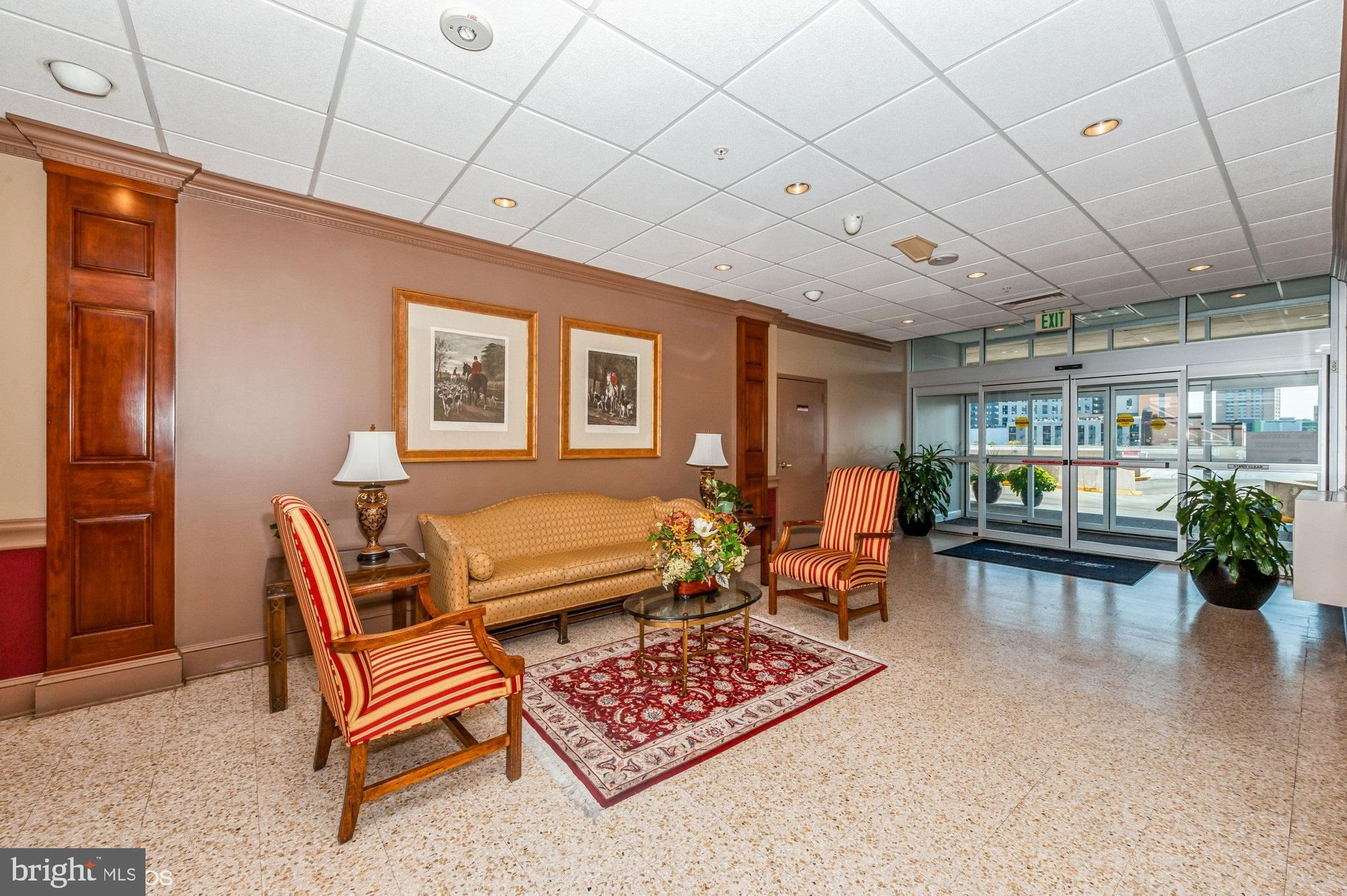 TOWSON - Residential